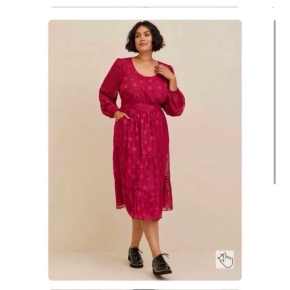 TORRID Magenta Star Print Midi Dress Size